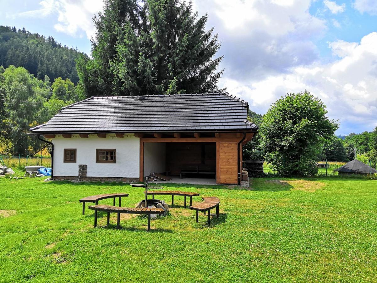 Roubenka Pod Capim Vrchem Villa Velke Losiny Bagian luar foto